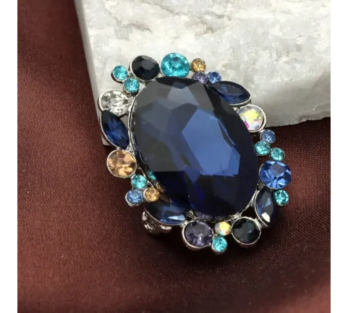 Broszka Yvon Z Granatowym...